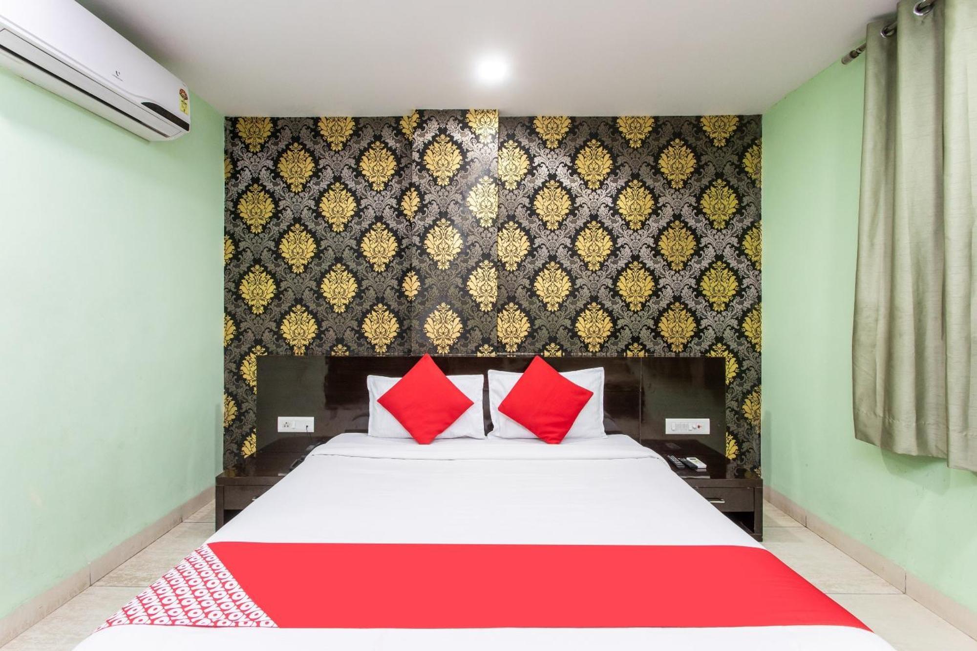Capital O Swan Paradise Indore Dış mekan fotoğraf