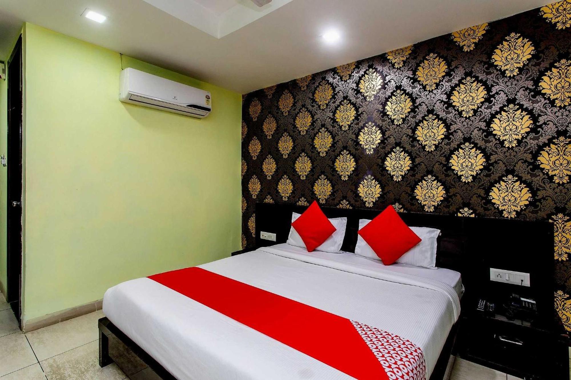 Capital O Swan Paradise Indore Dış mekan fotoğraf