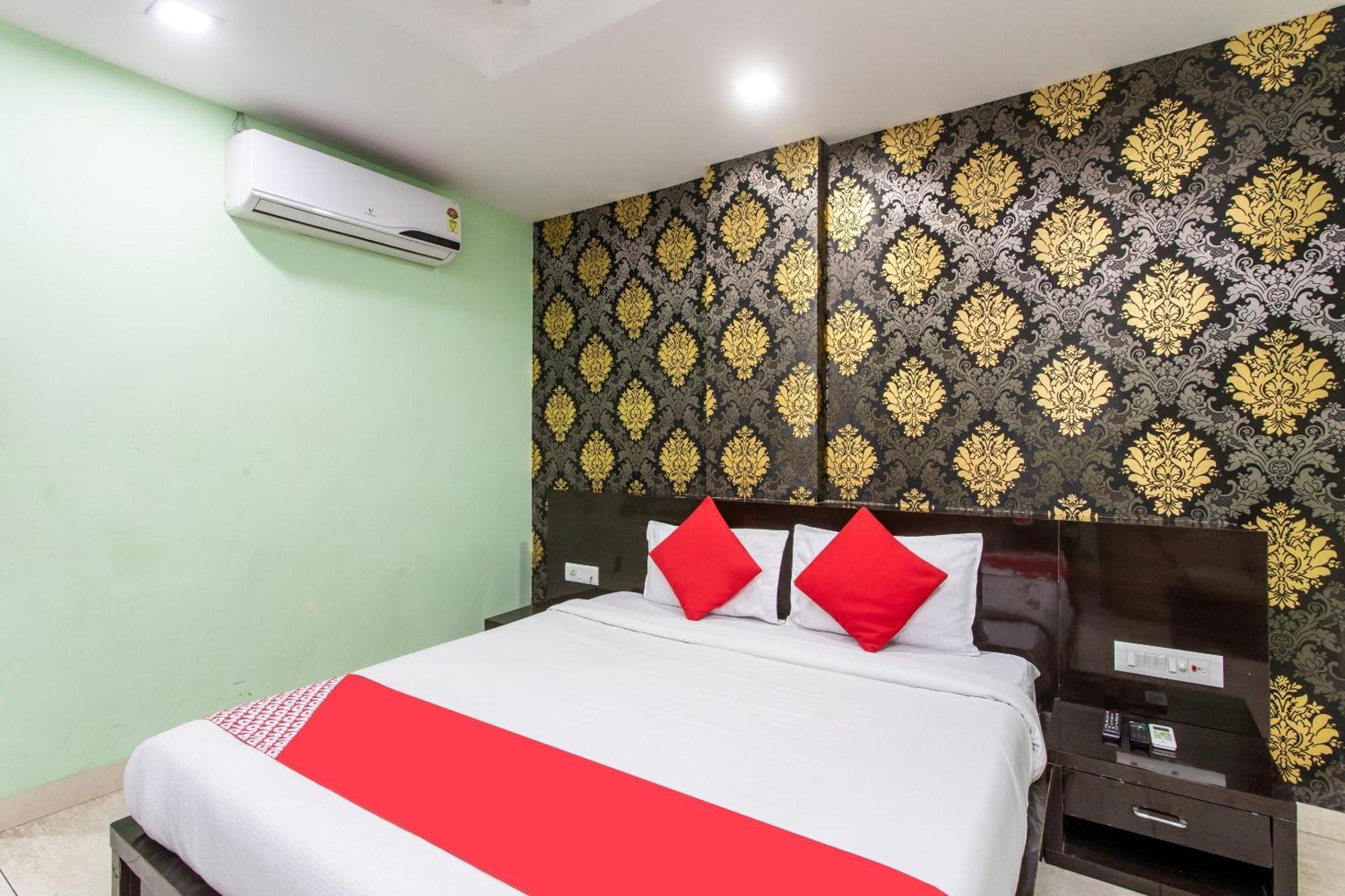 Capital O Swan Paradise Indore Dış mekan fotoğraf