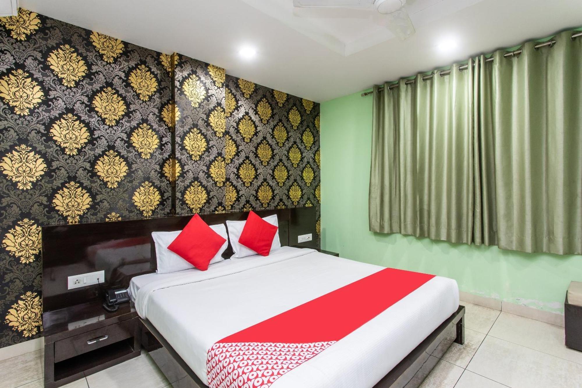 Capital O Swan Paradise Indore Dış mekan fotoğraf
