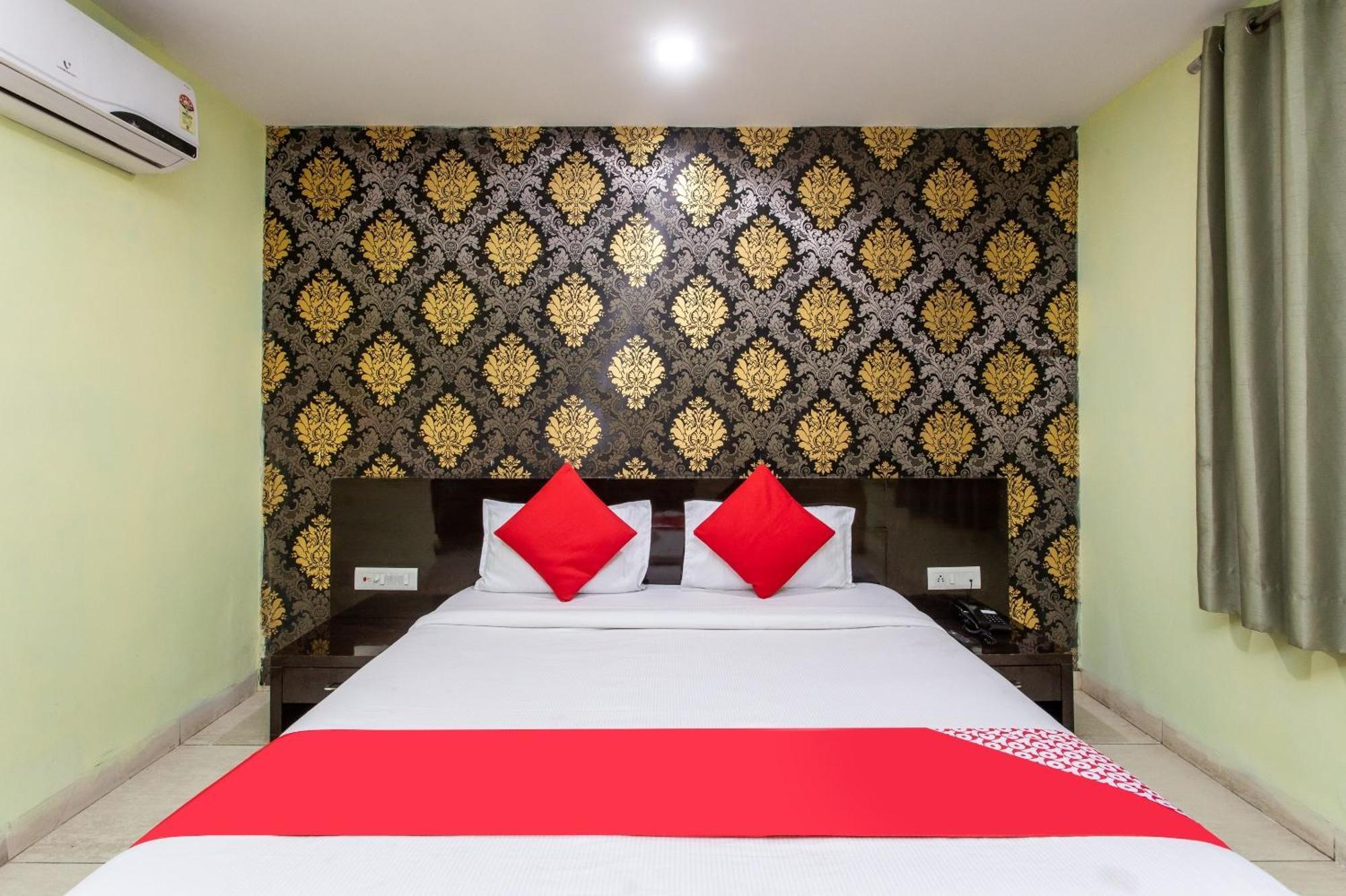 Capital O Swan Paradise Indore Dış mekan fotoğraf