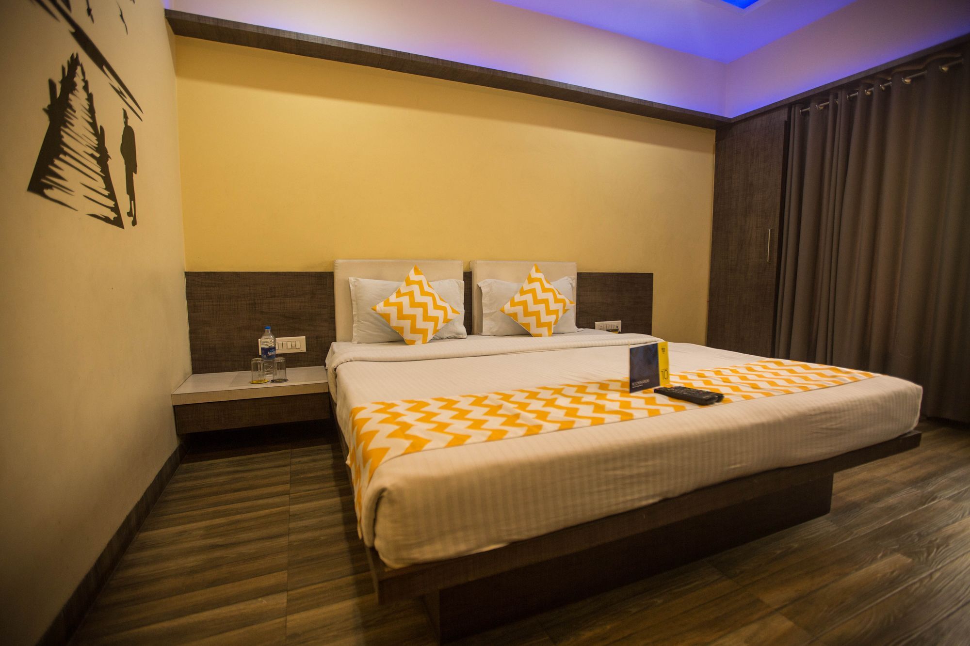 Capital O Swan Paradise Indore Dış mekan fotoğraf